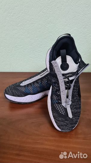 Nike PG 4 