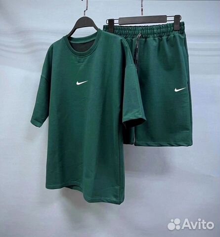 Футболка и шорты Nike