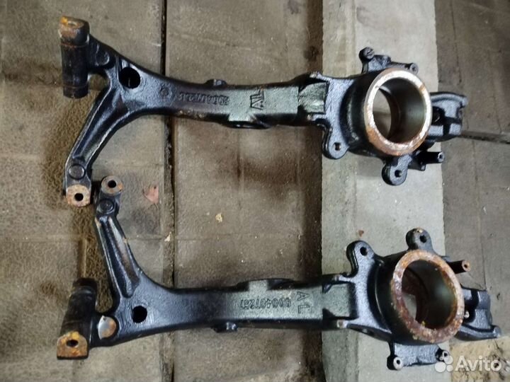 Поворотные Кулаки на Ауди А6С5