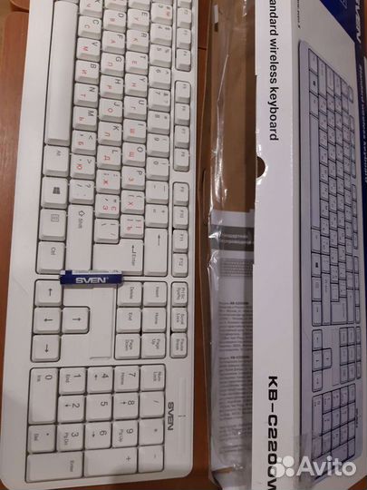 Клавиатура беспроводная белая
