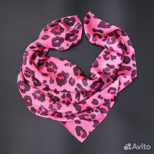 Платок Розовый леопард шелк натуральный