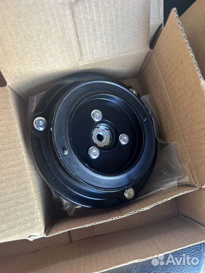 Прижимная пластина компрессора кондиционера