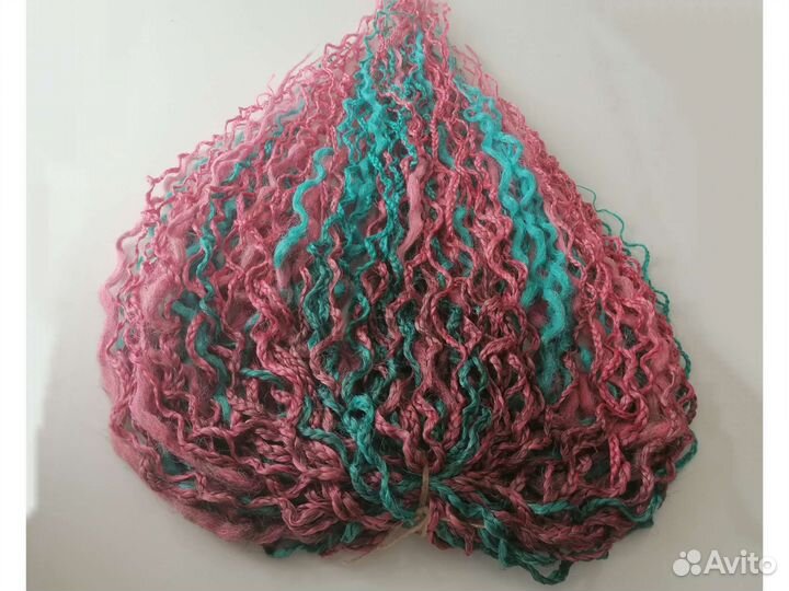 Микс волнистых де дред и кос