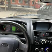 ВАЗ (LADA) Kalina 1.6 MT, 2013, битый, 250 000 км, с пробегом, цена 400 000 руб.