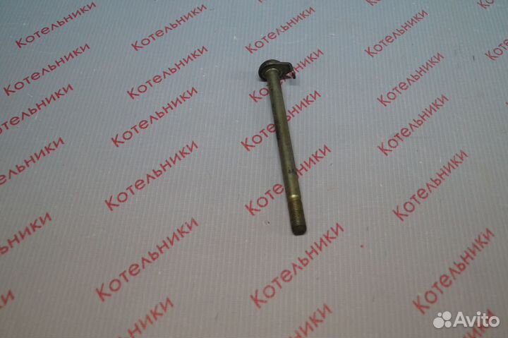 Nissan 11716-53J00 Болт крепления генератора