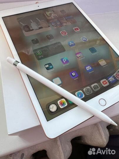iPad (8 gen 2020) wi-fi + Apple pencil