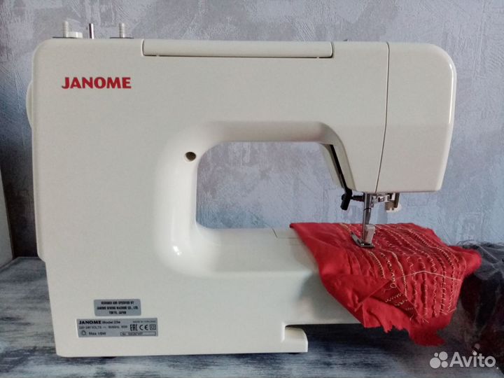 Швейная машина janome 23е