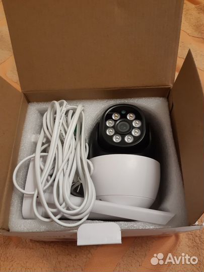SMART видеокамера поворотная wifi 4Mp новая