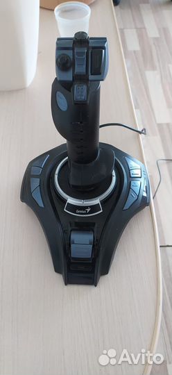 Джойстик Genius MetalStrike Pro