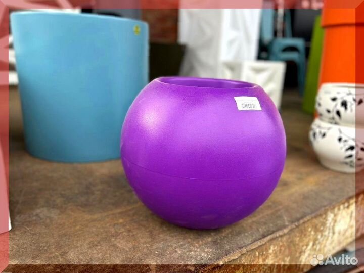 Кашпо в форме шара уличное