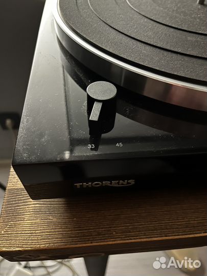 Проигрыватель винила Thorens TD-202