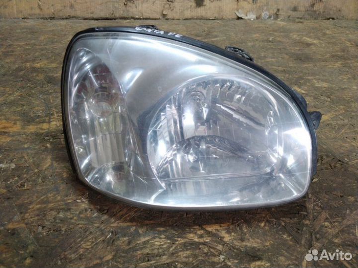 Фара передняя правая Hyundai Santa Fe Classic SM