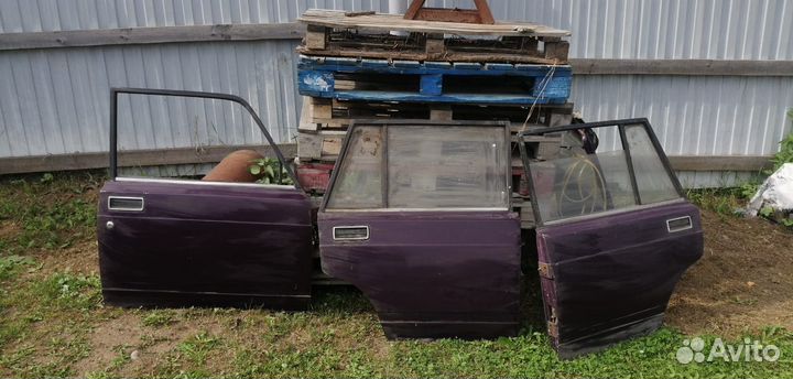 Двери Ваз 2104