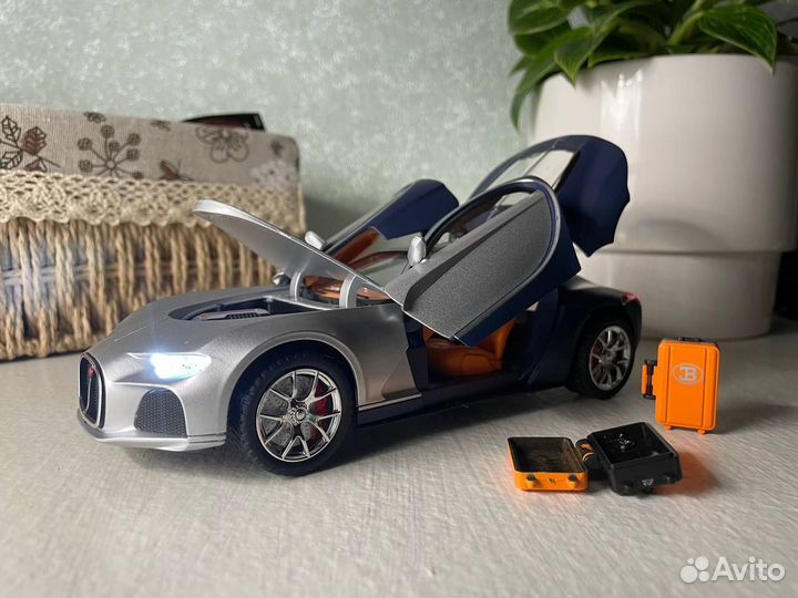 Модель автомобиля Bugatti Atlantic металл 1:24