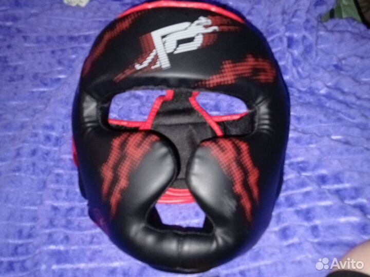 Боксерский шлем