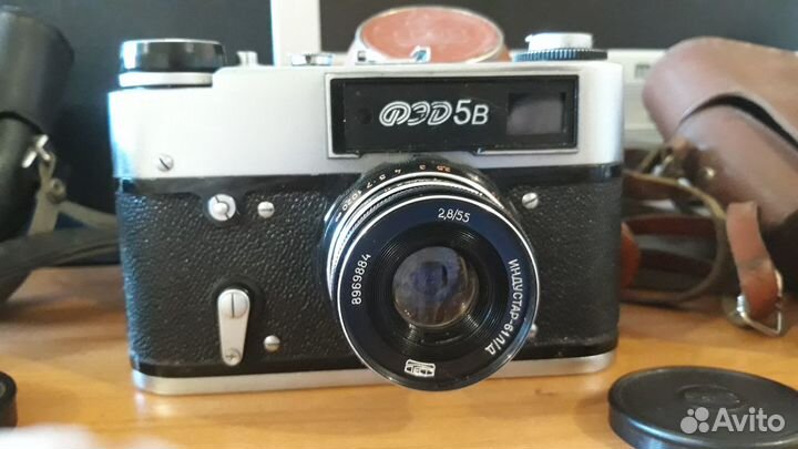 Фотоаппараты: Фэд 5В, Polaroid impulse