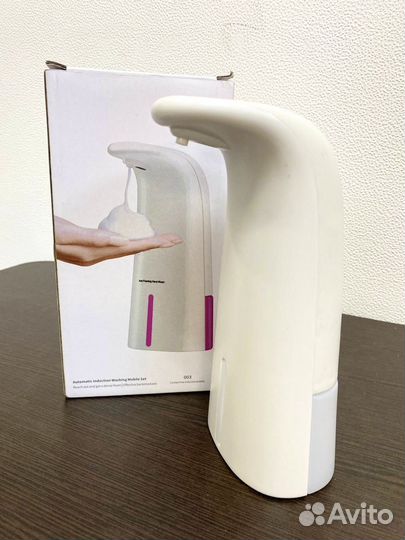 Автоматический диспенсер для мыла