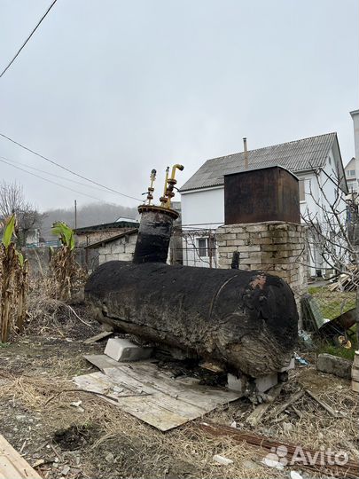 Продам газгольдер 2,5 м3