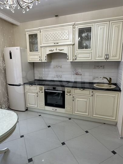 2-к. квартира, 50 м², 12/17 эт.