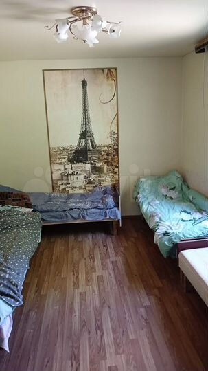 Дом 210 м² на участке 2 сот.