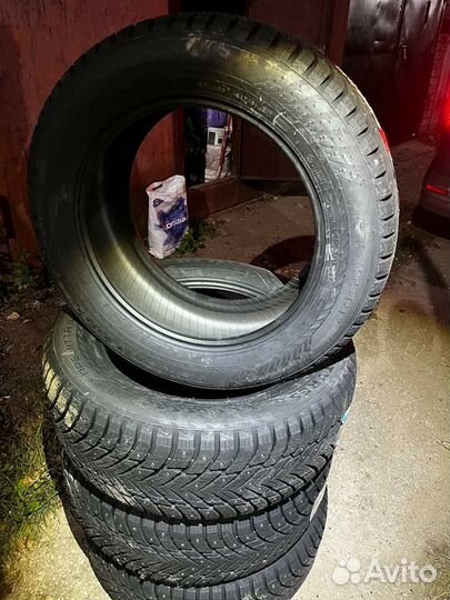 Nokian Tyres Hakkapeliitta 10p SUV 235/55 R17 103