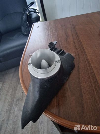 Динамики в угол дверей гольф 4