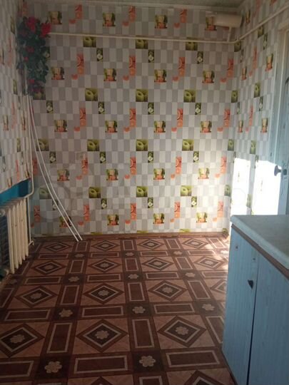 2-к. квартира, 54 м², 3/3 эт.