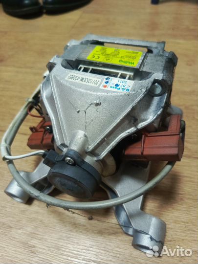 Двигататель стиральной машины Welling hxgp1l.51