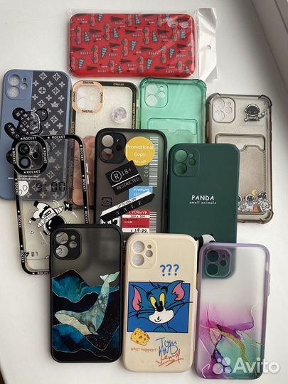 Чехлы на iPhone 11