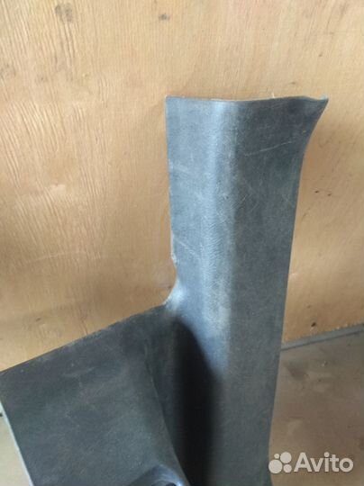 Накладка порога (внутренняя) Hyundai Tucson I (200