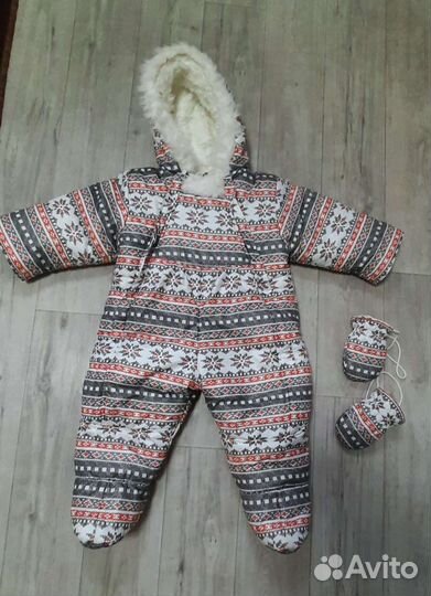 Зимний комбинезон для девочки