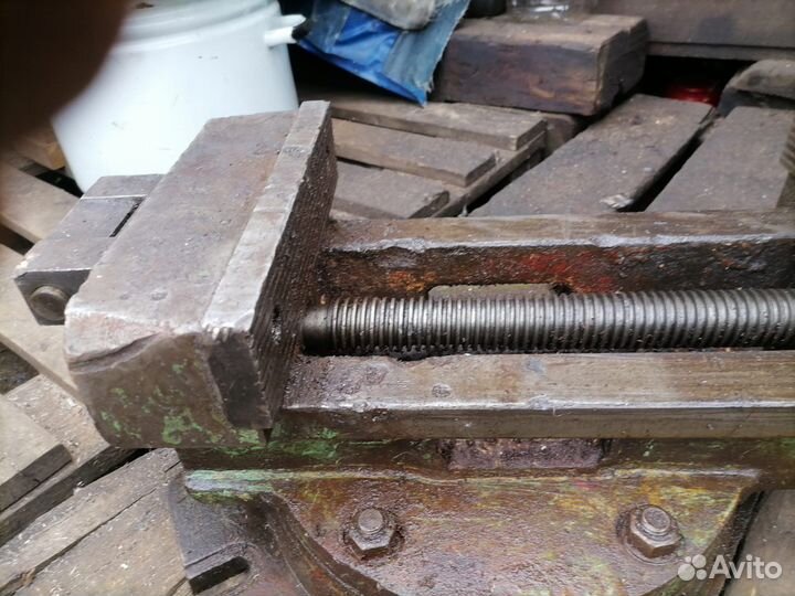 Тиски станочные большие
