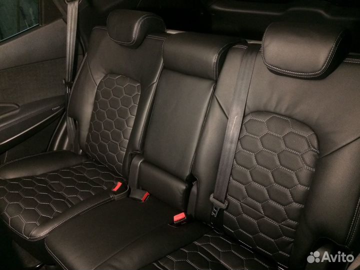 Чехлы на Hyundai Santa Fe 3