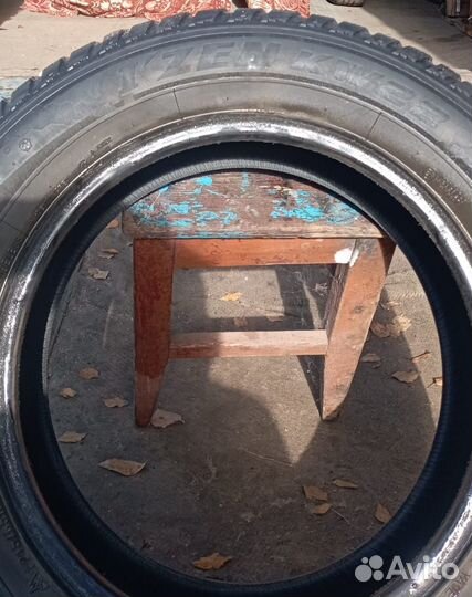 Kumho I'Zen KW22 215/65 R16