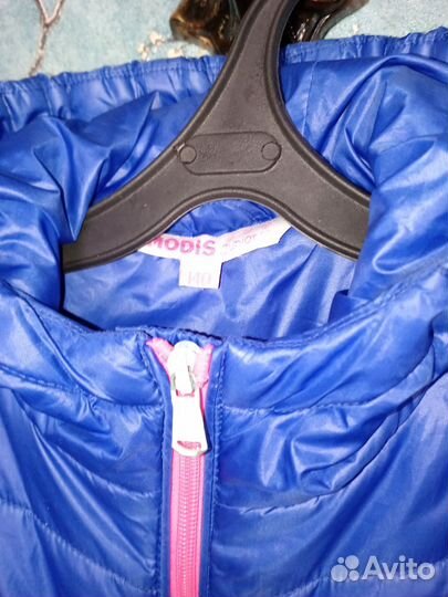 Куртка для девочки 140