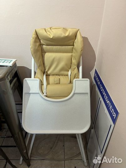 Детский стул IKEA для кафе