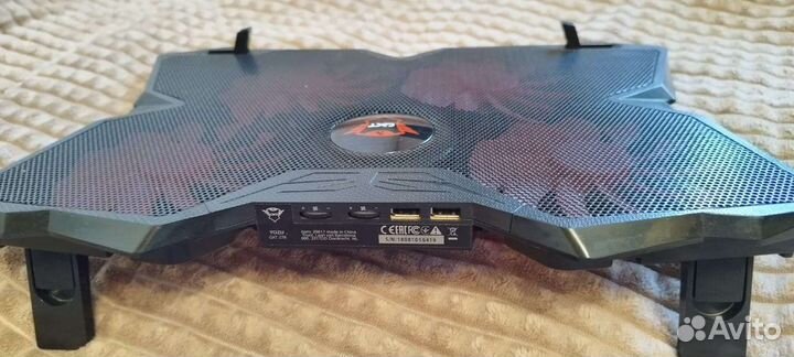 Подставка для охлаждения ноутбука