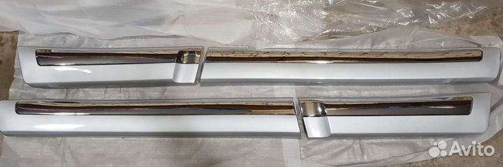 Молдинги дверей Land Cruiser 200