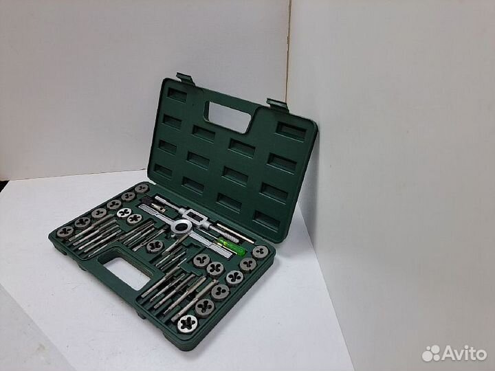 Набор метчиков и плашек Арсенал AS-40