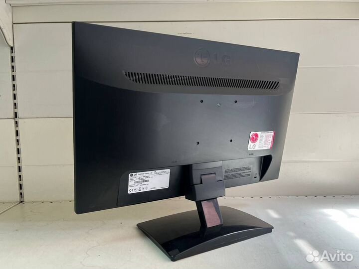 Монитор LG E2041 20