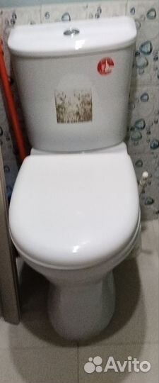 Унитазы и бачки бу