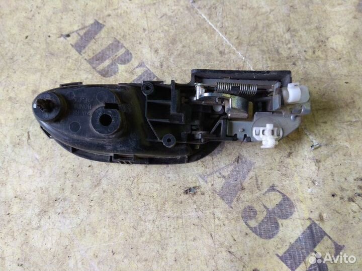 Ручка внутренняя двери задней левой Honda Civic 4D