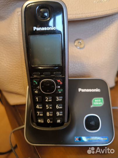 Беспроводной телефон Panasonic kx-tg6611 ru