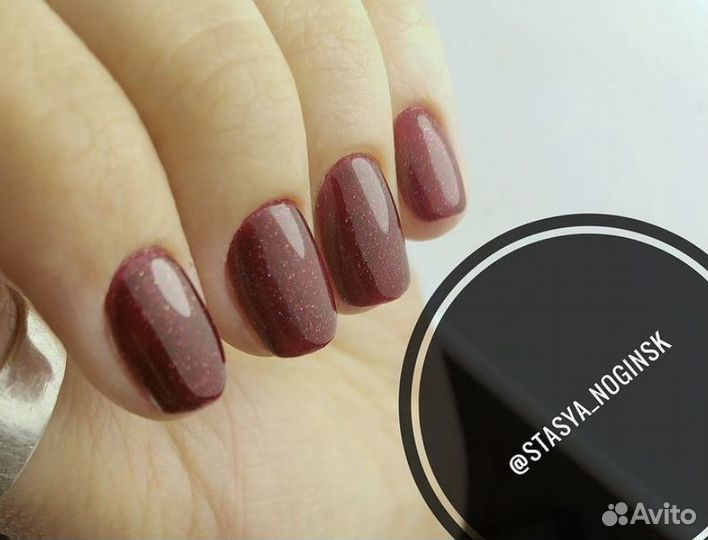 Маникюр и педикюр