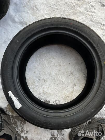 Vittos VSU01 SportMacro 215/50 R17