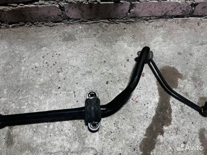 Стабилизатор активный передний Bmw 7 F02 N63B44A