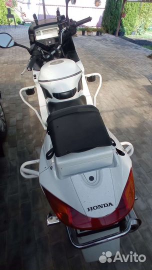 Продам обмен Honda vfr 800