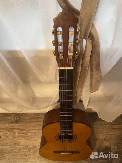 Гитара yamaha C40