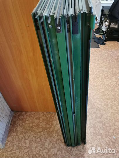 Балконные окна (зелёные)