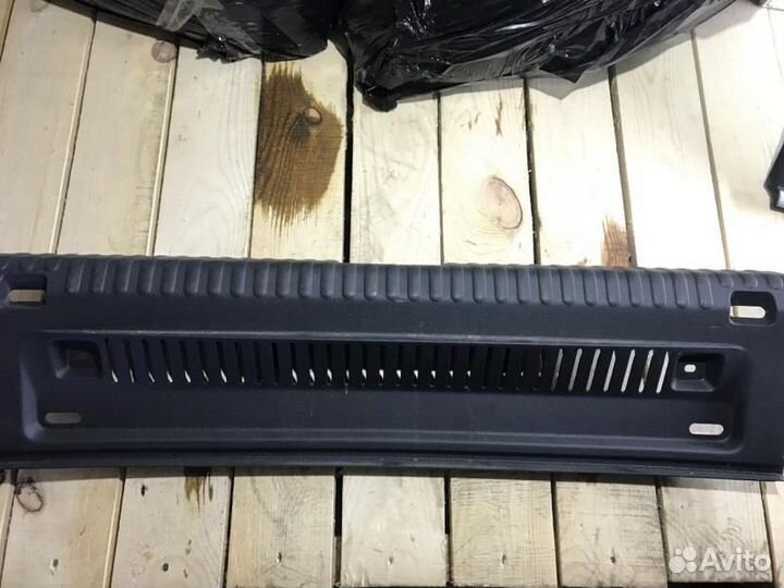 Обшивка багажника Volkswagen Tiguan 2008-2011 5N